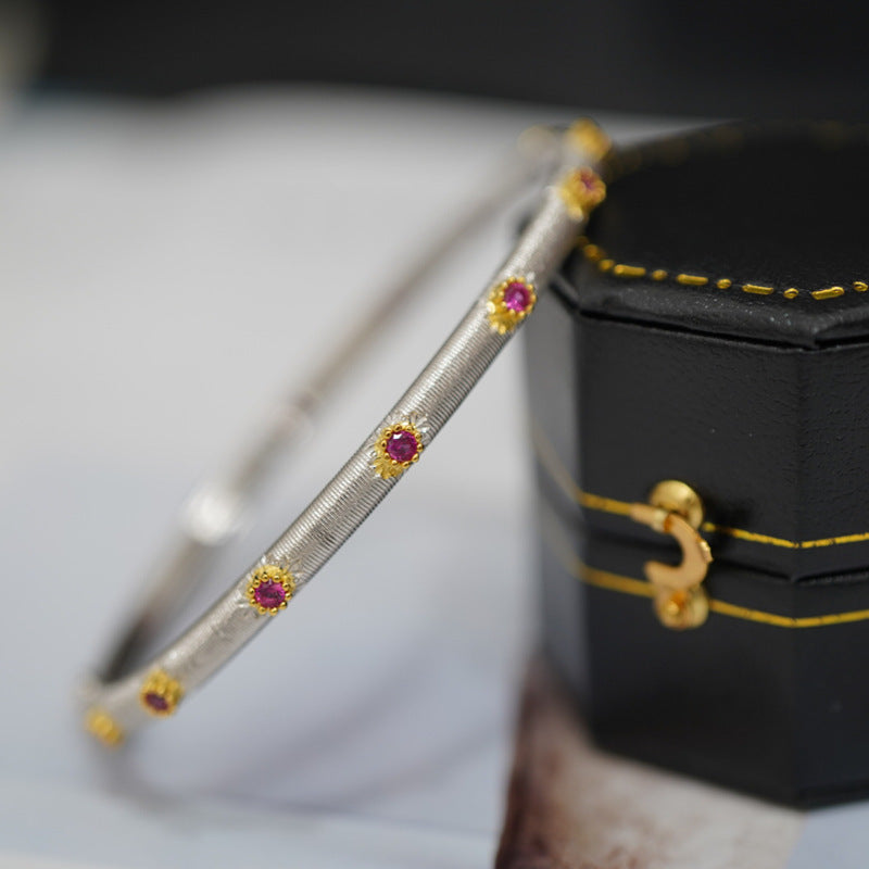 High End Retro Style Bracelet