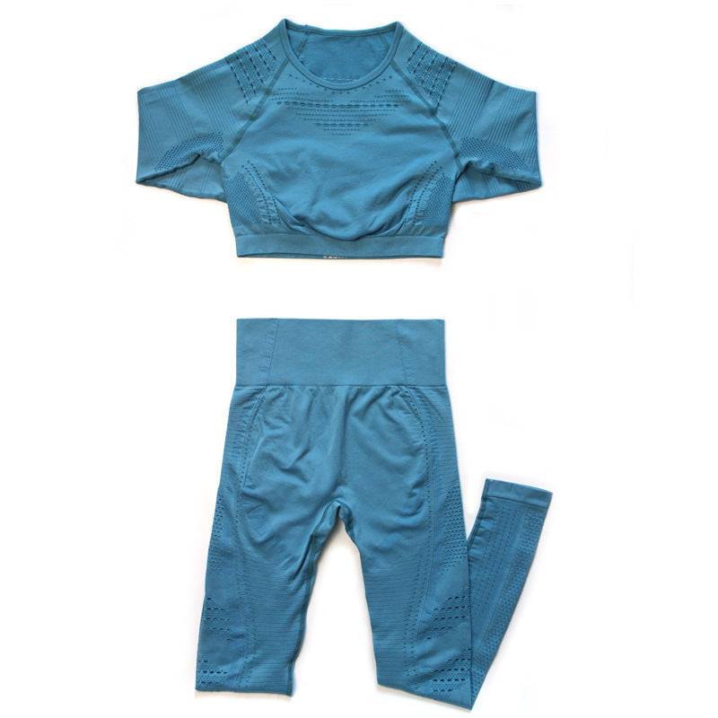 seamless yoga suit