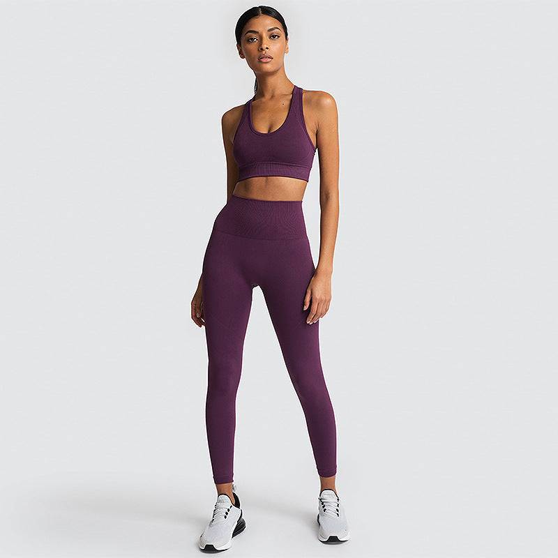 
	
nylon workout set
	
